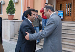 Komşudan Vali Kaban'a ziyaret