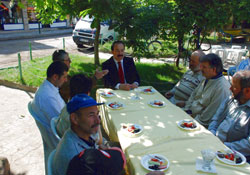 Başkan Arpacıoğlu esnafla bir araya geldi