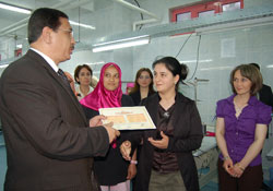 Konfeksiyon eğitimi ilk mezunlarını verdi