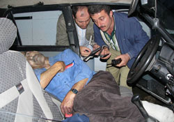 Park halindeki araçta ölü bulundu