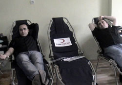 Gönüllü eğitimciler 21 ünite kan verdi