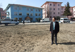 Ünye Cumhuriyet Meydanı engele takıldı