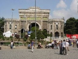 Akademisyenler doçençtlik sınavından rahatsız