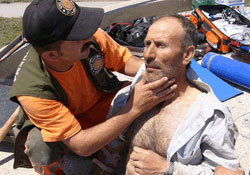 Zehirlenen işçiyi kene ısırmış