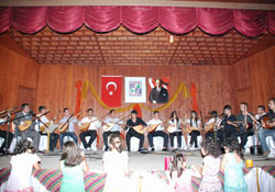 Ünye konservatuarından yıl sonu konseri