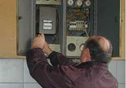 517 kişiye 125 Bin YTL kaçak elektirk cezası