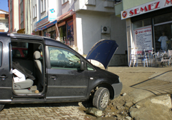 -Başkan ve kaldırımlar-Ordukent'e teşekkür