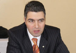 "YETKİSİZ GENEL MÜDÜR" DEN SALVO...