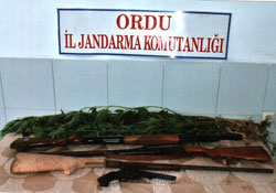 Ulubey'de cephanelik gibi ev