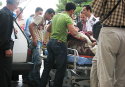 Fındık işçileriyle dolu minibüs kaza yaptı:19 yaralı