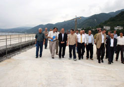 Sahil yolu doğal kalmalı