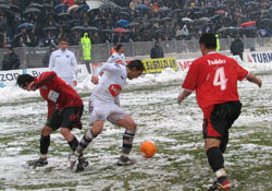 Zorlu maçtan beraberlik çıktı