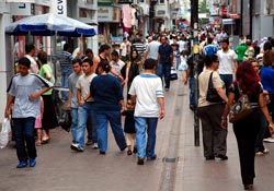 Haziran'da 2 bin 348 kişi işe girdi