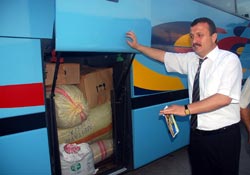 Fındıkçıların yükleri otobüslere sığmıyor