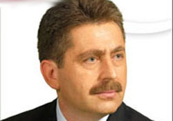 Özkan " Devlet adamısınız yalan konuşmayın"