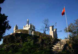 Vali Taşkesen Teleferik için İtalya'ya gitti