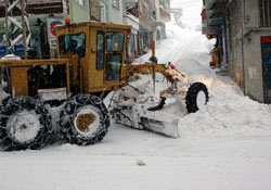 Vatandaşın kar aracı isyanı