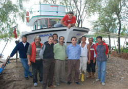 Melet balıkçıları barınak istiyor