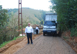 Çamaş'ın yolları iyileştiriliyor