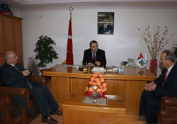 Vali Kaban'dan müftü Çakın'a ziyaret