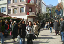 Ordu vakfına polis baskınına Orduluların tepkisi