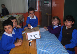 Öğrencilerin seçimi büyüklerinkini aratmadı