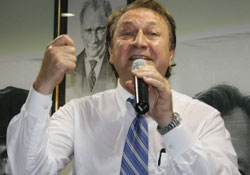 Zeki Sezer Ordu'ya geliyor