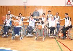 Engelli sporcularımızdan dostluk karşılaşması
