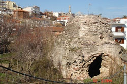 Tarihi Osmanlı hamamları restore ediliyor