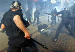 Yok artık! Demir copla kaba ete vurun!