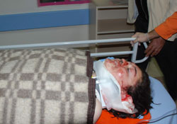 Otomobil çarpan lise öğrencisi ağır yaralandı