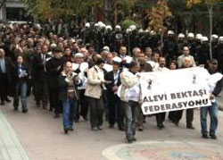 TRT, Zaman, Yeni Şafak ve Vakit'e suç duyurusu