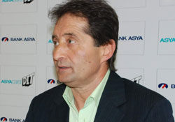 Giresunspor'da Demir istifa etti