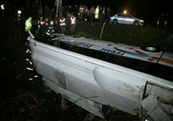 Halk otobüsü şarampole uçtu!:28 yaralı