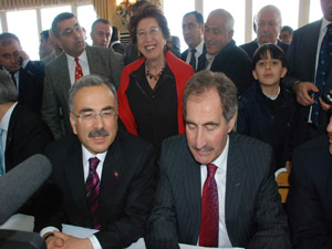 Çalışkan Ama İki Vefasız Yetiştirdi