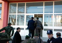 Başkan Çelenk adliyeye sevk edildi