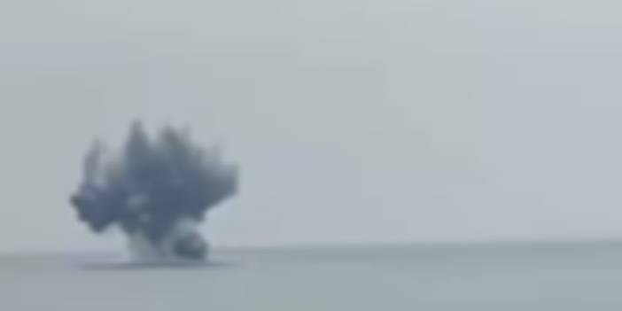 ÜNYE'DE KIYIYA VURAN PATLAYICI YÜKLÜ DENİZ ARACI KONTROLLÜ ŞEKİLDE İMHA EDİLDİ