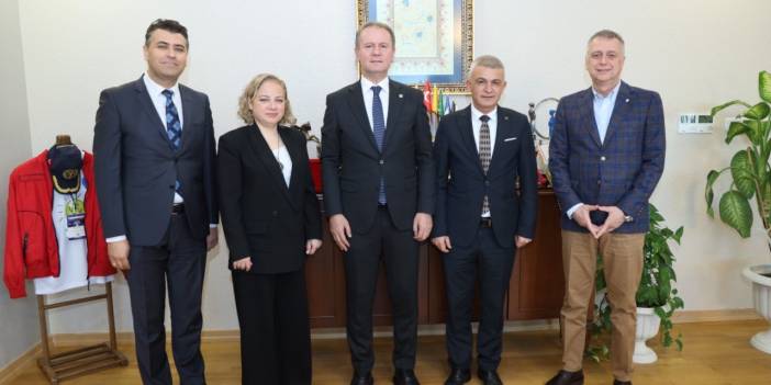 DANIŞMANLIK VE MENTORLUK FAALİYETLERİ YÜRÜTÜLECEK.